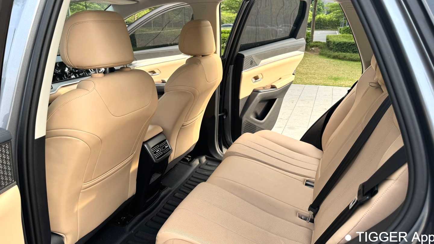 BYD SONG Pro 2025 The second-generation DM-i 115KM Superb