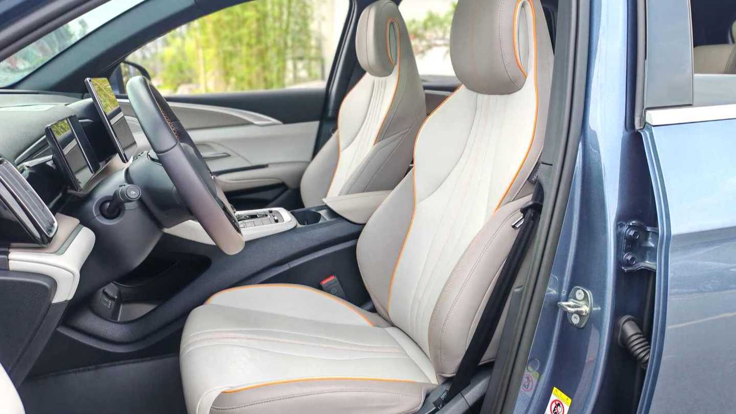 BYD SONG Pro 2024 Honor Edition DM-i 71KM Superb