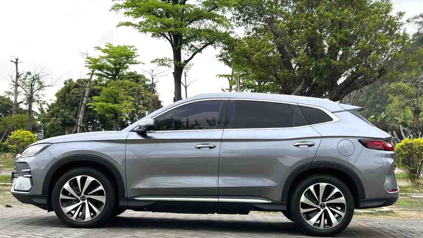 BYD Song Plus 2023 Champion DM-i 110KM Flagship Edition