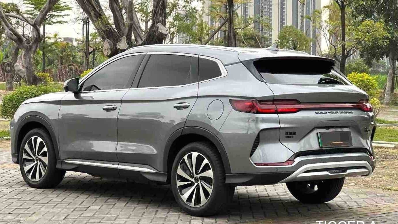 BYD Song Plus 2023 Champion DM-i 110KM Flagship Edition