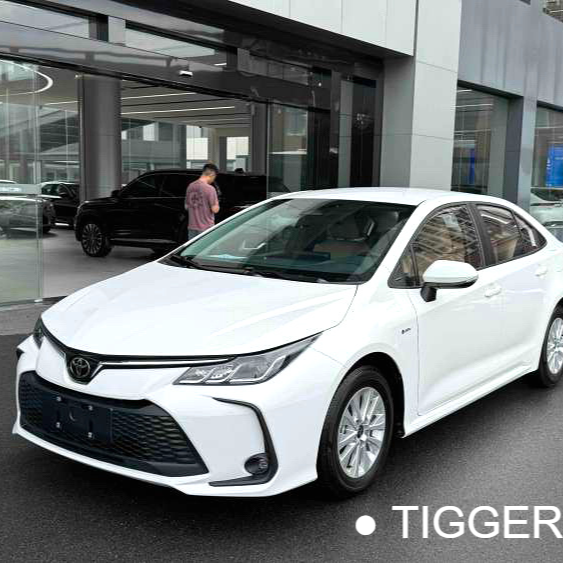 Toyota COROLLA 2024 1.8L Intelligent Hybrid Dual Engine Pioneer Edition Подержанный автомобиль