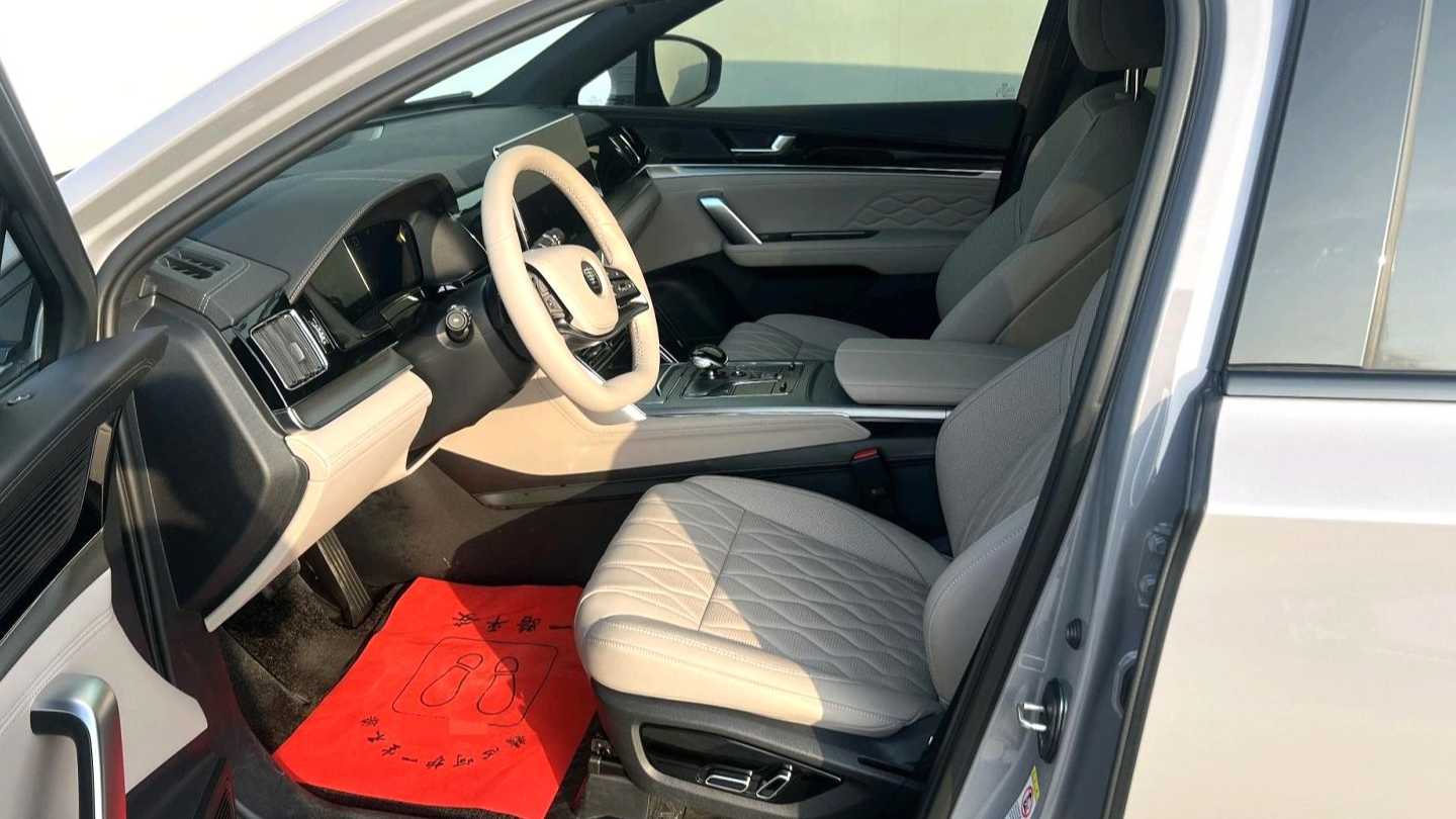 BYD Tang New Energy 2025 Intelligent Driving DM-i 115KM Prestige Edition