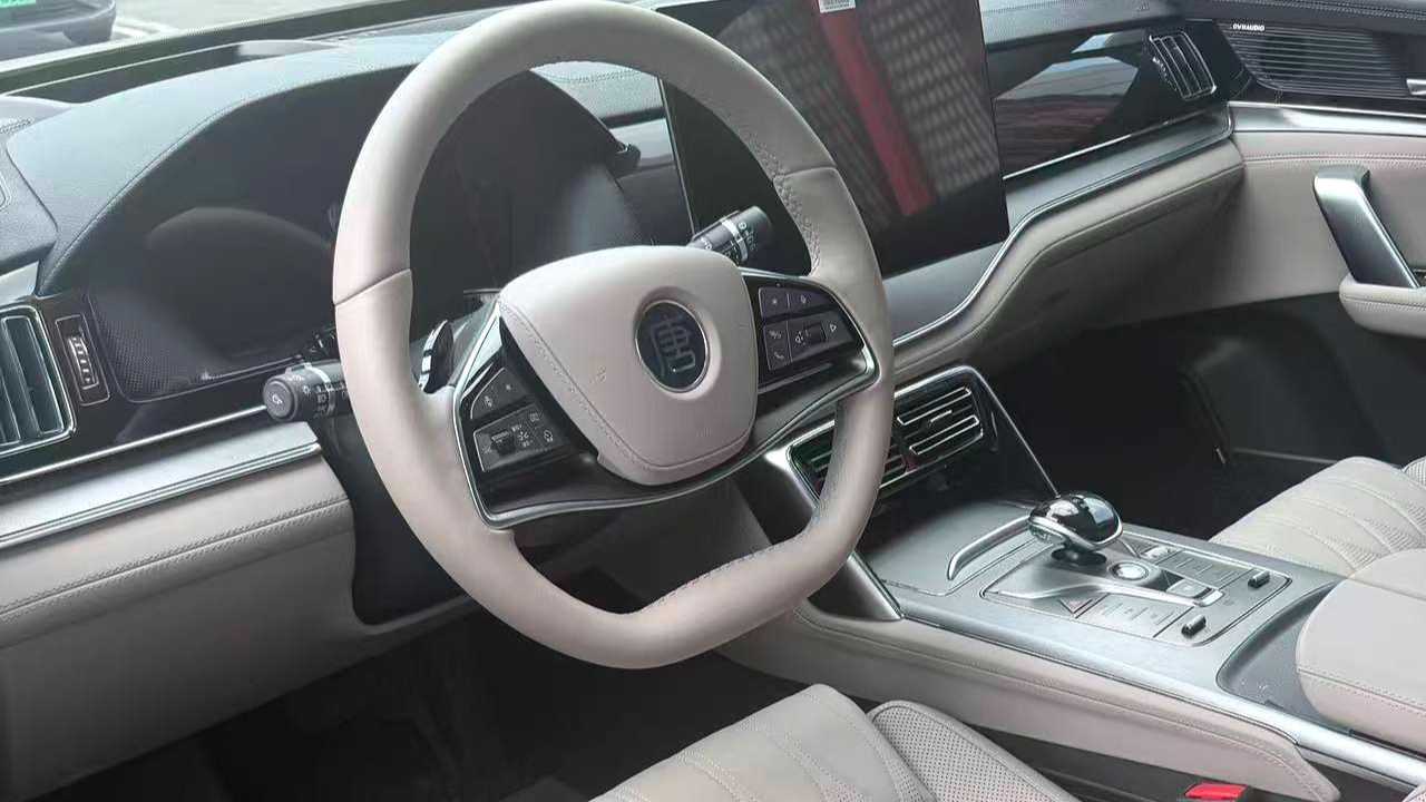 BYD Tang New Energy 2025 Intelligent driving version DM-i 115KM flagship model
