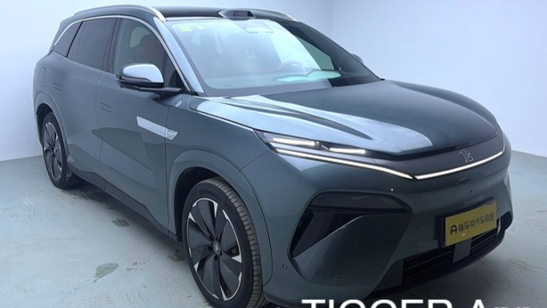 BYD Tang L 2025 EV 600KM four-wheel drive LiDAR flagship model