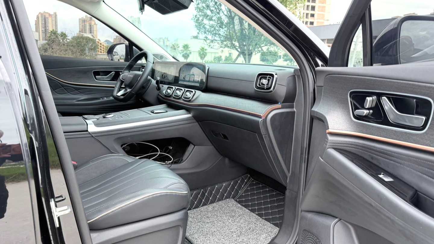 Chery Tiggo 9 2023 2.0T dual clutch two wheel drive leading version 5-seater