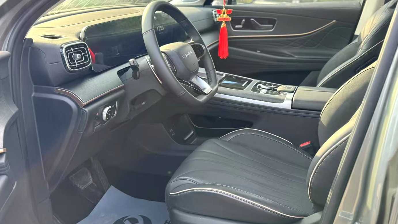 Chery Tiggo 9 2023 2.0T automatic four-wheel drive ultimate version 7-seater