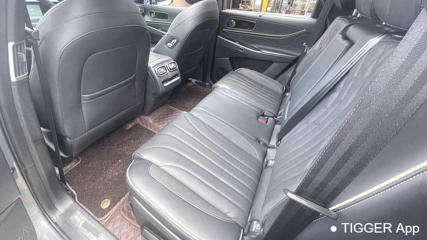 Chery Tiggo 9 2023 2.0T automatic four-wheel drive flagship version 7-seater