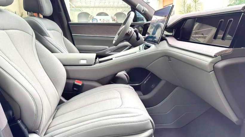 DENZA N9 2025 Prestige Edition