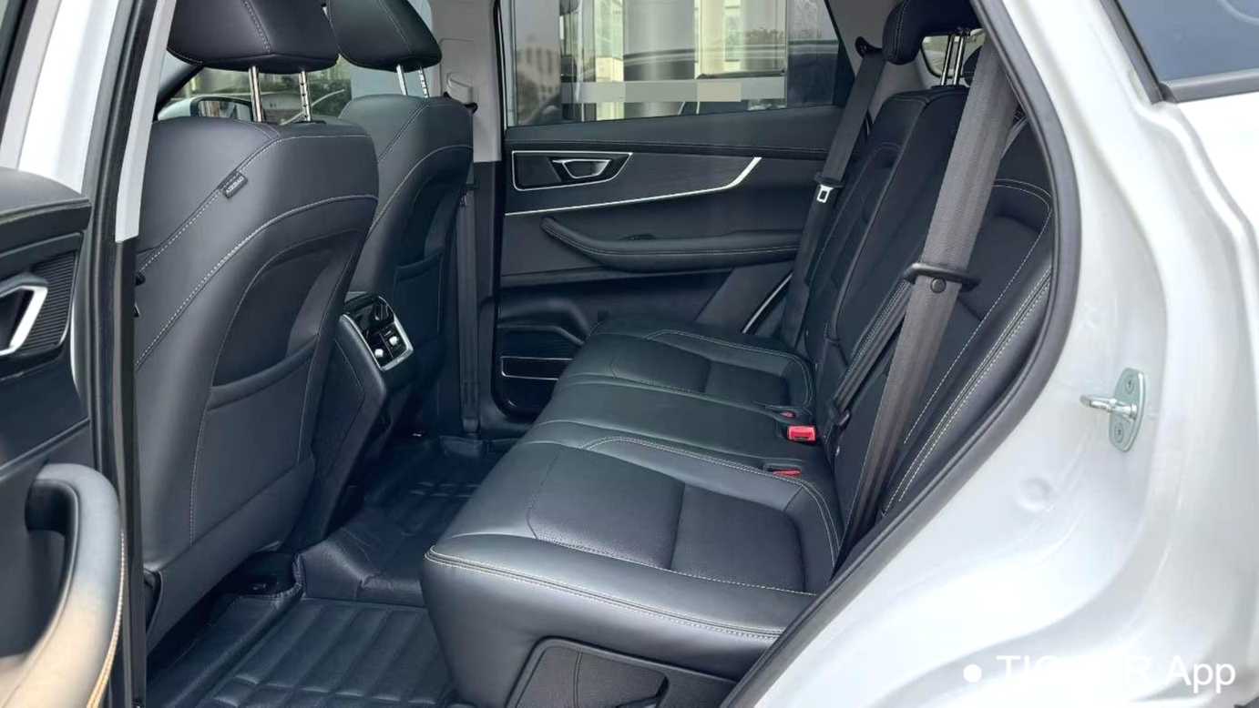 Chery Tiggo 8 2024 Honor Edition 230TCI Automatic Excellence Edition 5-seater