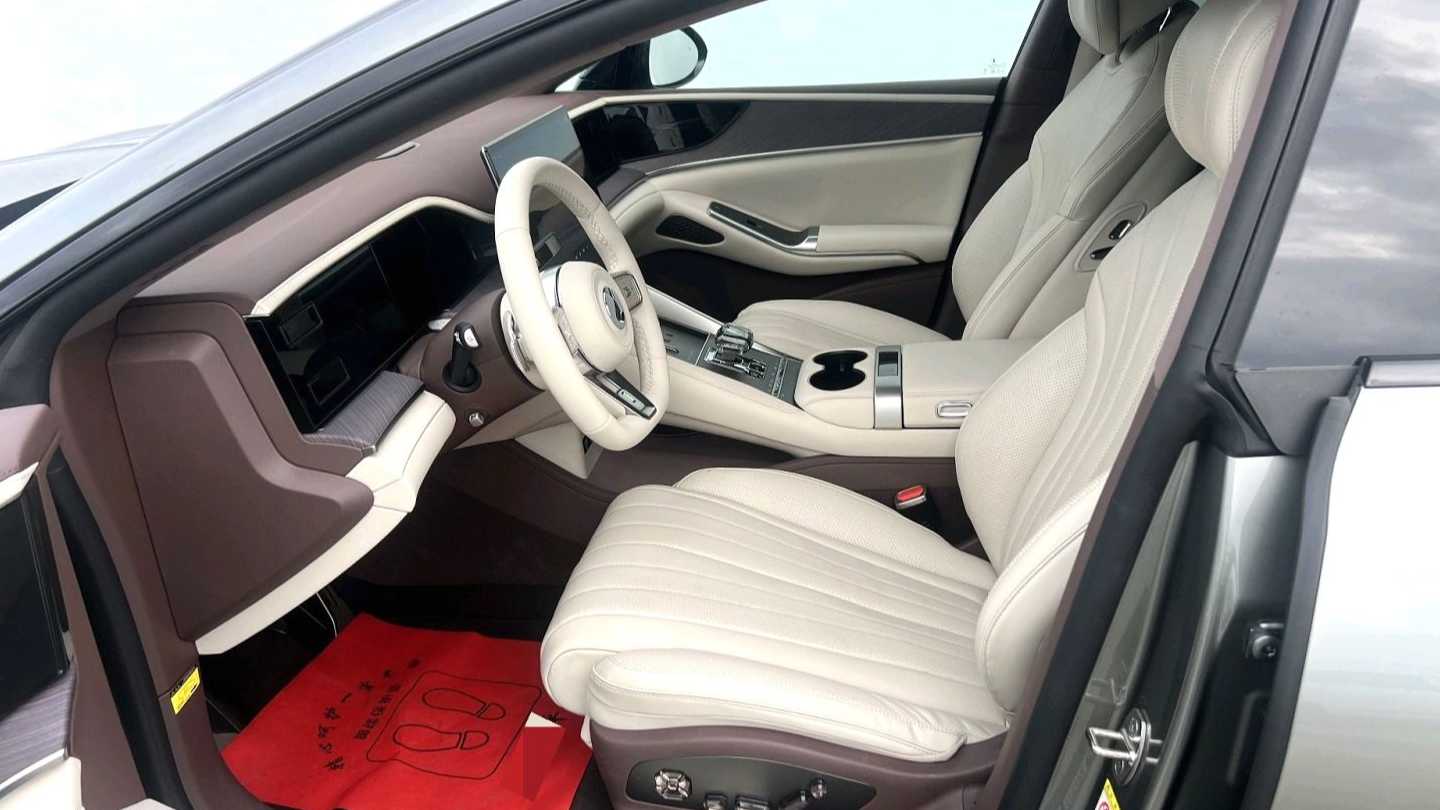 DENZA Z9GT 2024 1100 4WD Max Edition