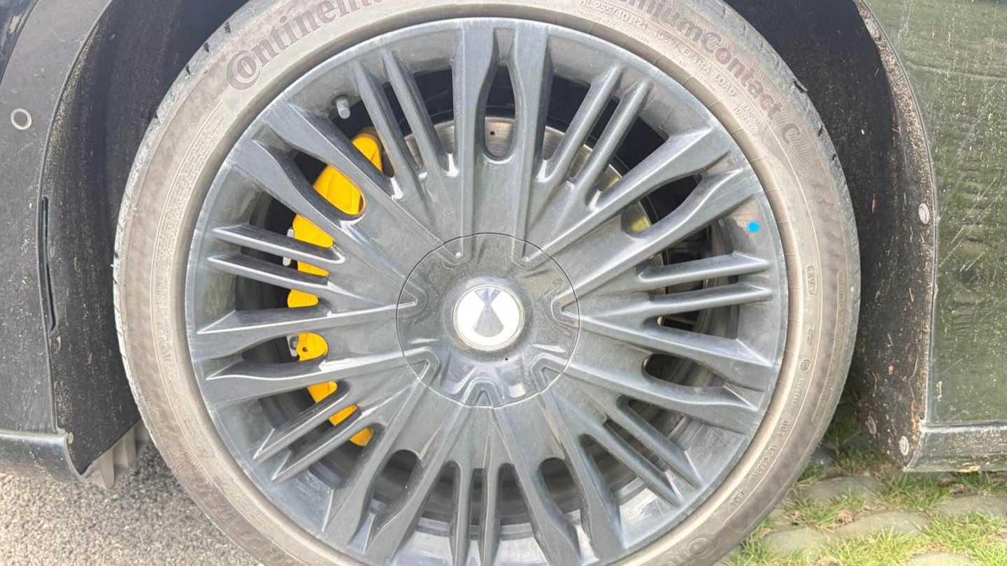 DENZA Z9GT 2024 630 4WD Max Edition