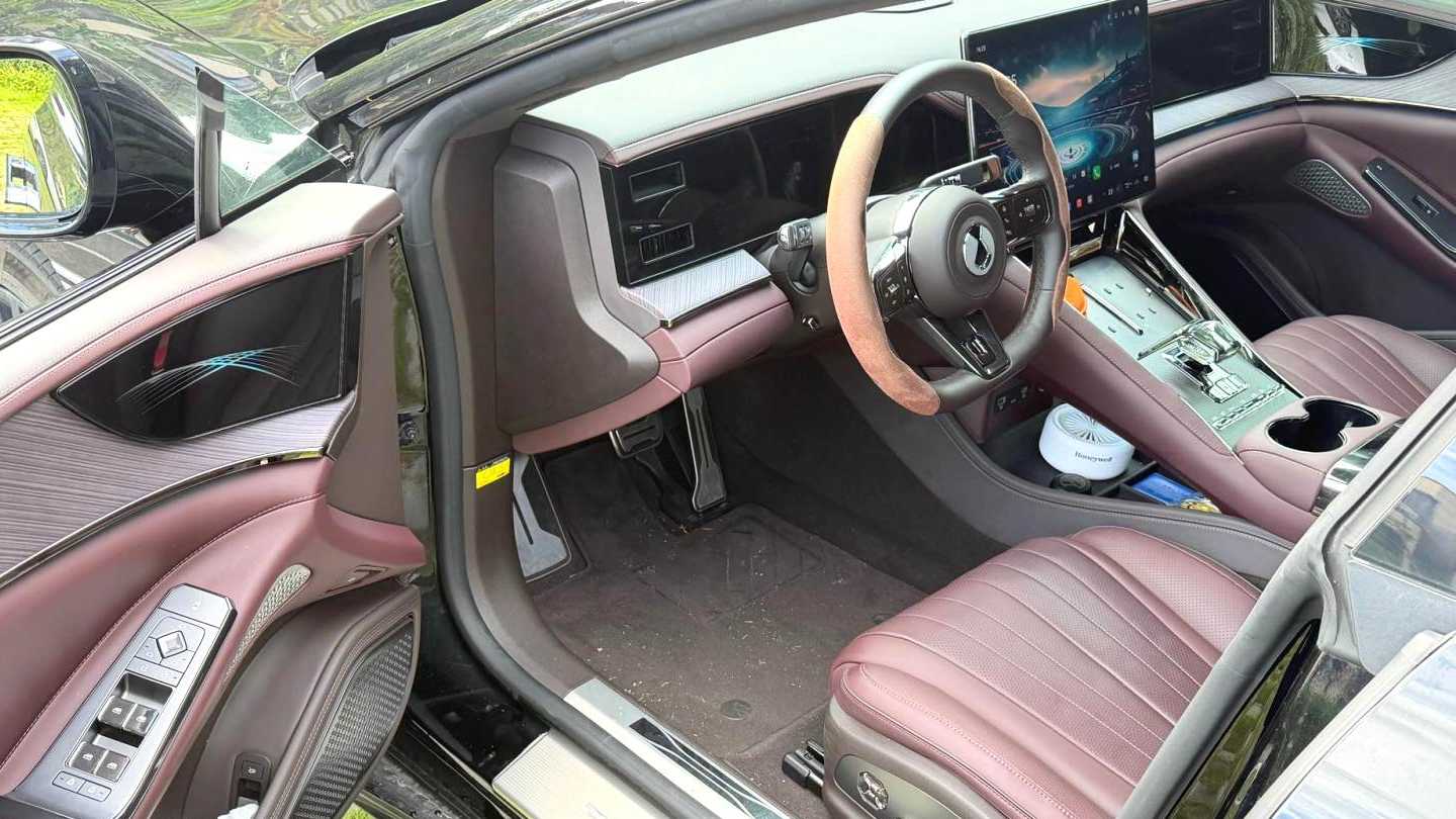 DENZA Z9GT 2024 630 4WD Max Edition