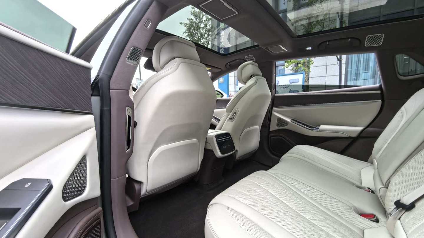 DENZA Z9GT 2024 1100 4WD Max First Edition