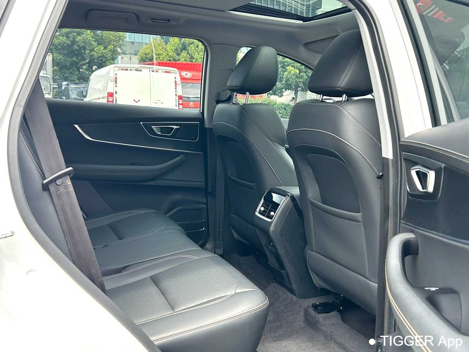 مستعمل Chery Tiggo 8 2022 1.5TCI Automatic Prestige Edition 7-seater