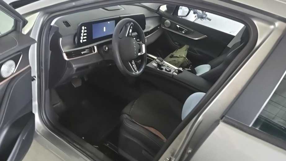 Chery OMODA 2023 1.5T CVT New Trend PLUS Edition