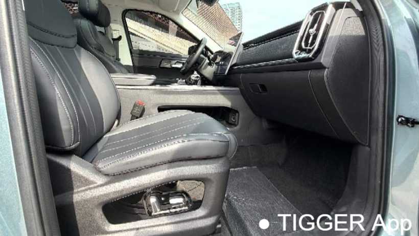 Chery Explorer 06 2023 Urban version 1.6T two wheel drive luxury