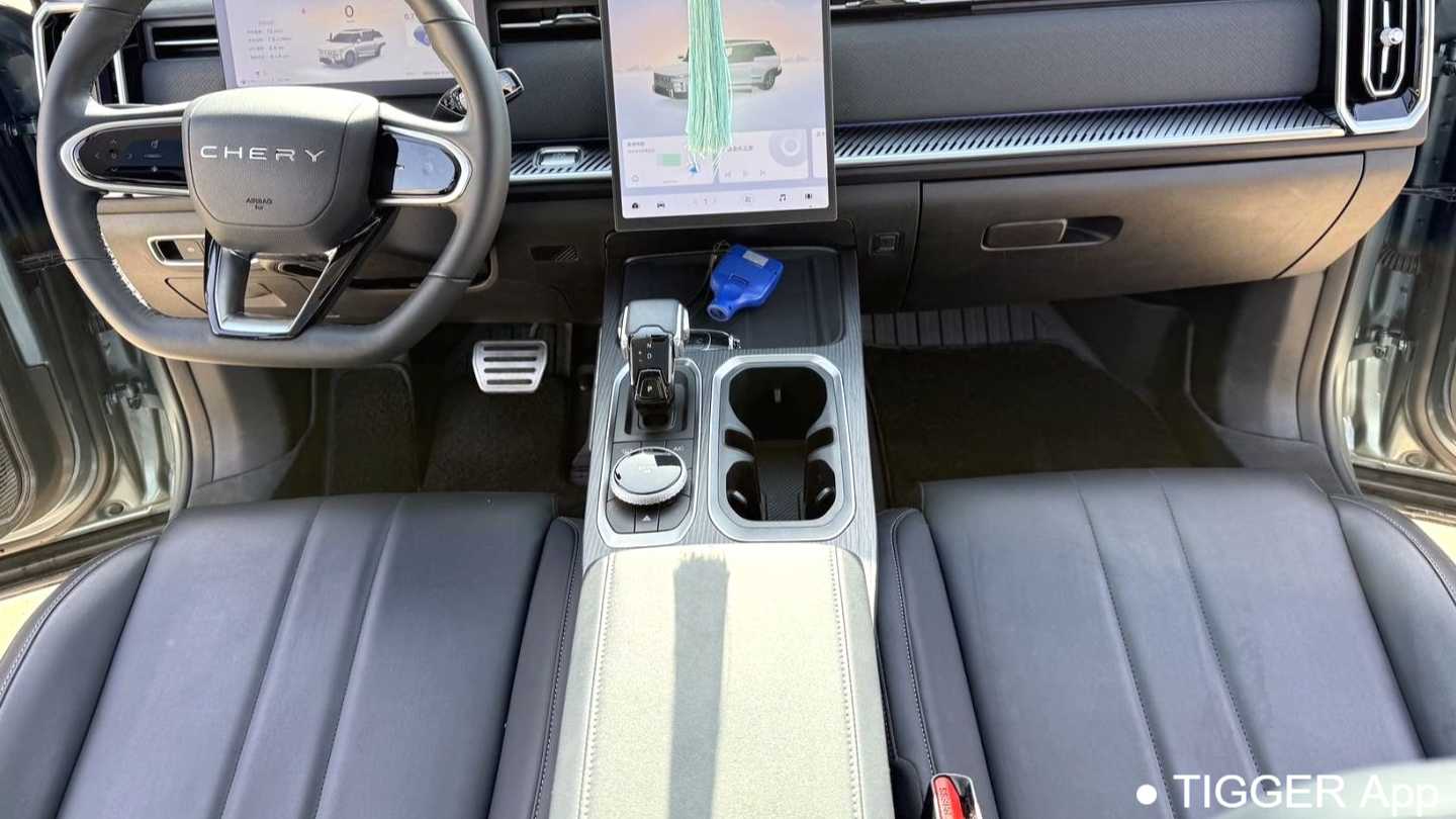 Chery Explorer 06 2023 Yueye version 1.6T two wheel drive exploration field