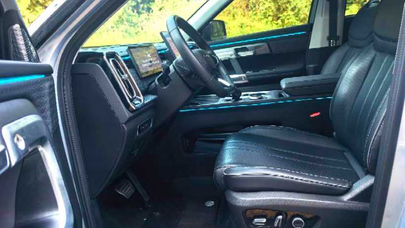 Chery Explorer 06 2023 Yueye version 1.6T four-wheel drive exploration+