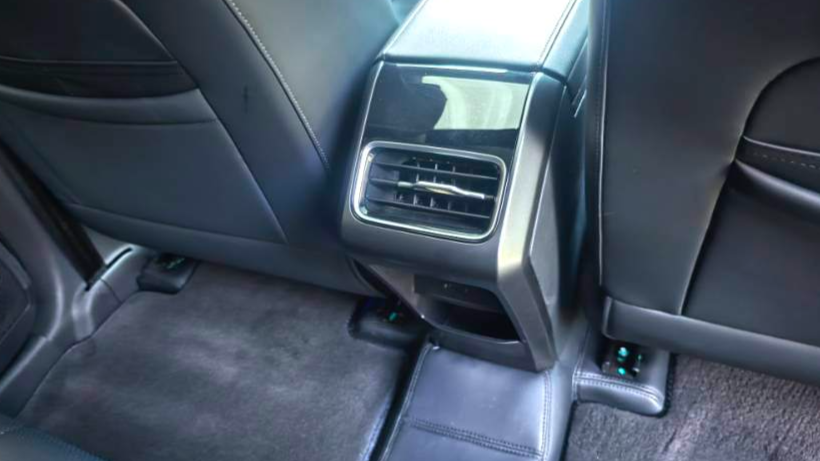 Chery Explorer 06 2023 Yueye version 1.6T four-wheel drive exploration+