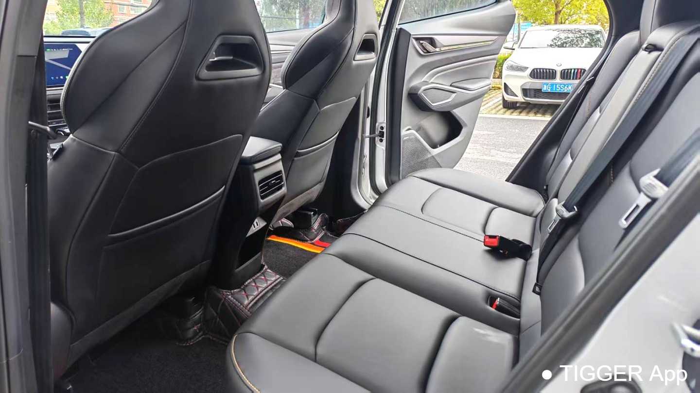OSHAN X5 PLUS 2023 1.5T DCT Intelligent AI Edition