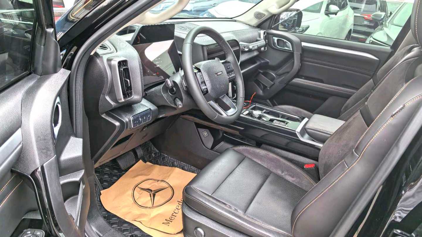 HAVAL DARGO 2022 2.0T DCT four-wheel drive Chinese Rural Dog Hunting Edition