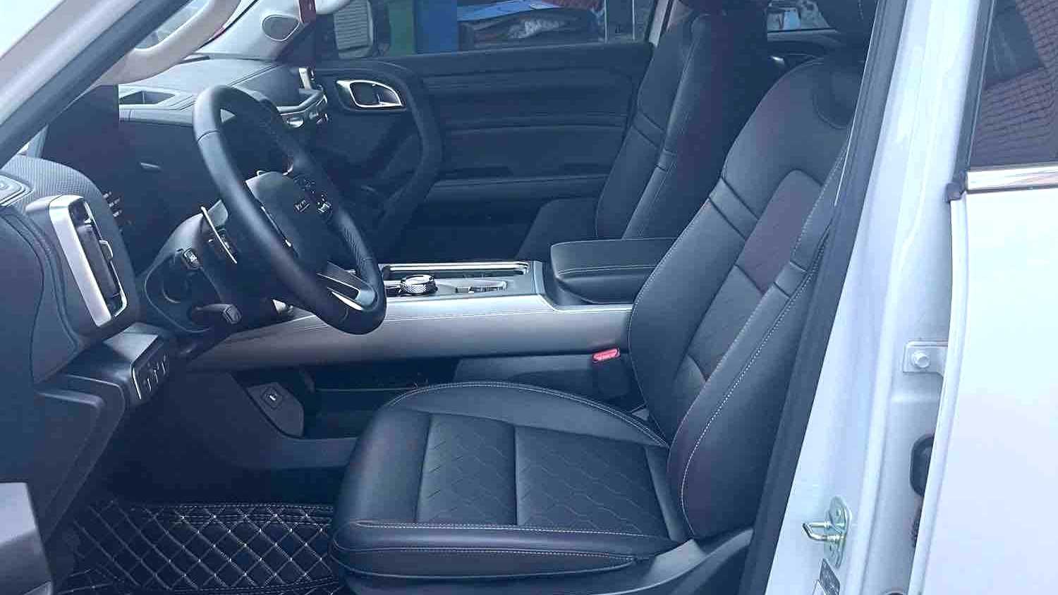 HAVAL DARGO 2024 2.0T DCT Chinese Rural Dog Edition