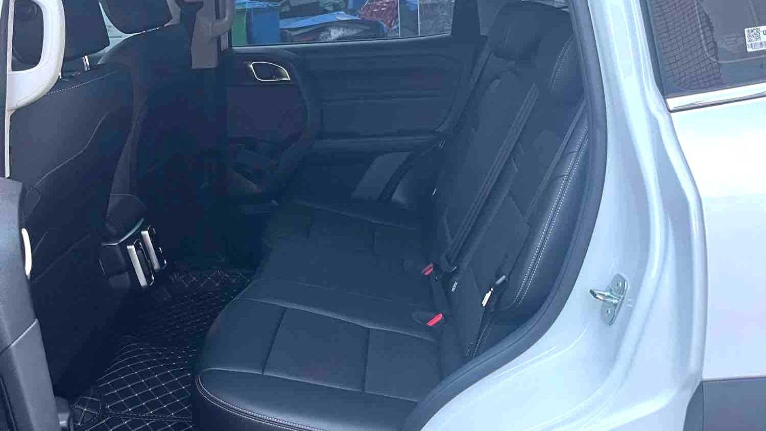 HAVAL DARGO 2024 2.0T DCT Chinese Rural Dog Edition