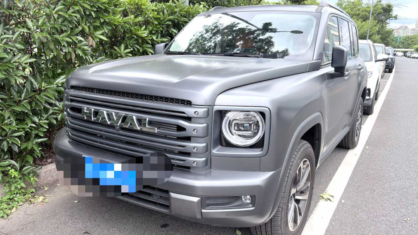 HAVAL H9 2025 2.0T gasoline four-wheel drive Warrior Edition