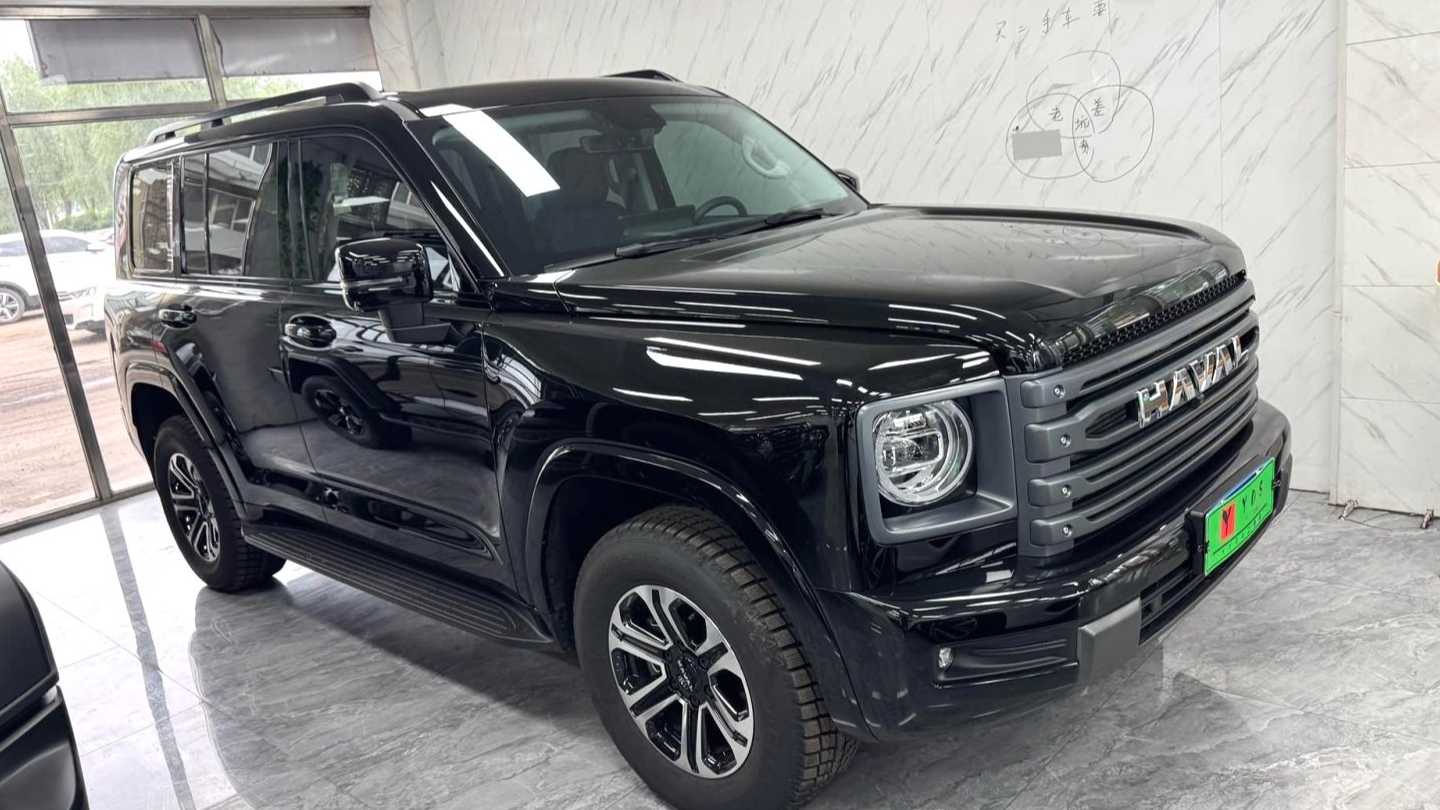 HAVAL H9 2024 2.0T gasoline four-wheel drive exploration version