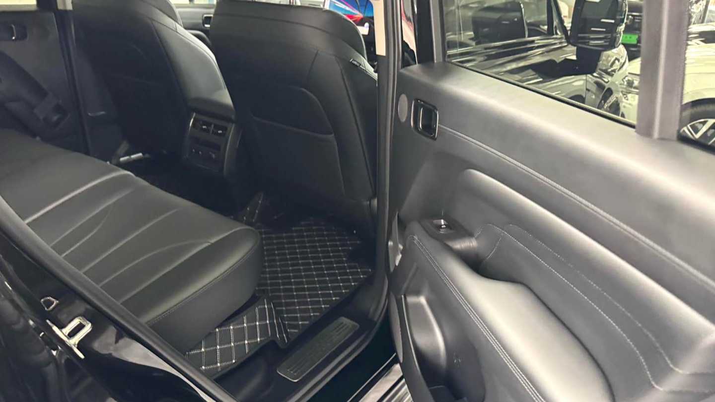 HAVAL H9 2024 2.0T gasoline four-wheel drive exploration version