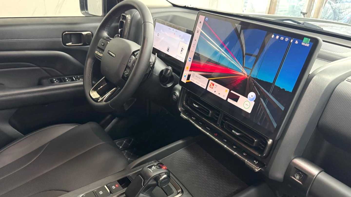 HAVAL H9 2024 2.0T gasoline four-wheel drive exploration version