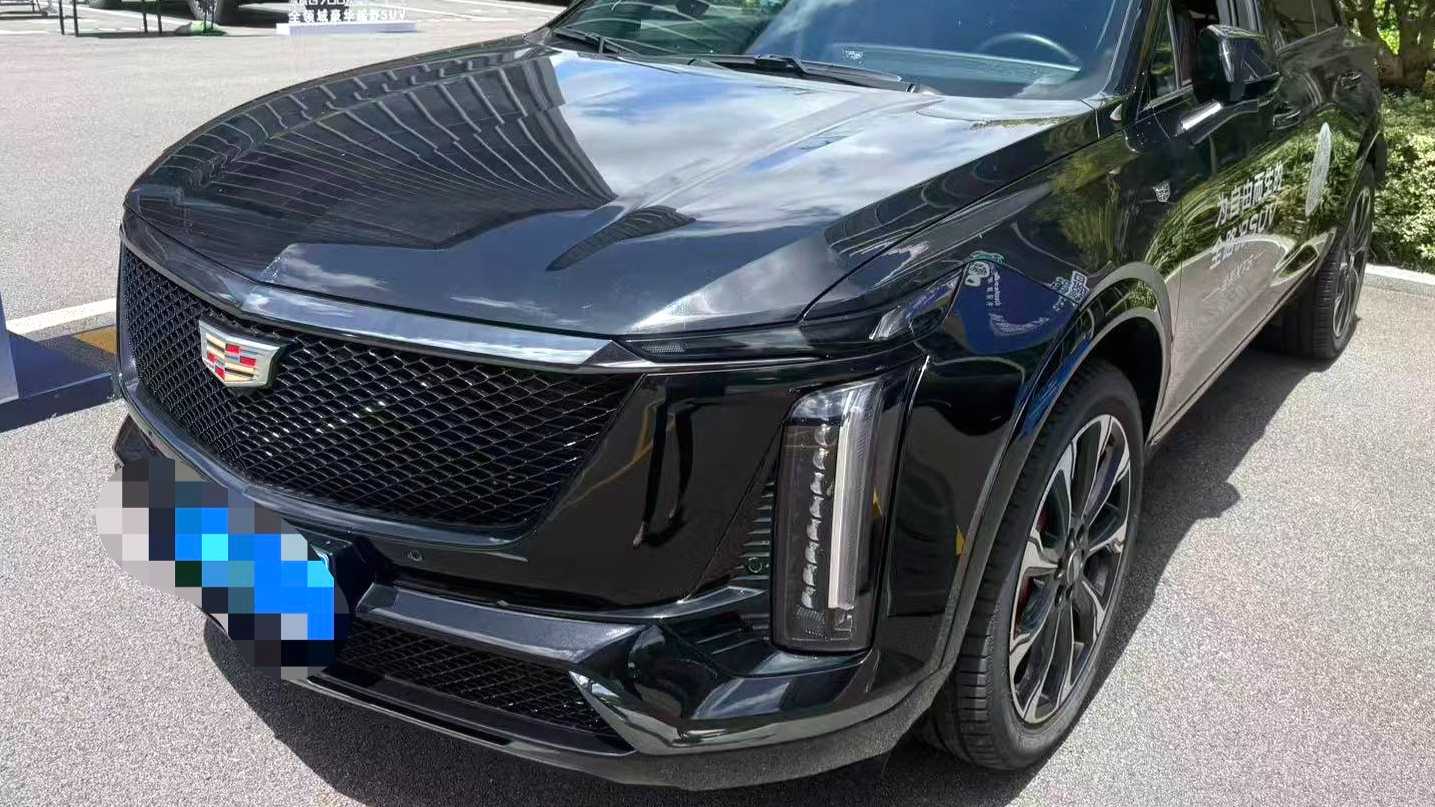 CADILLAC XT5 2025 2.0T Platinum Type