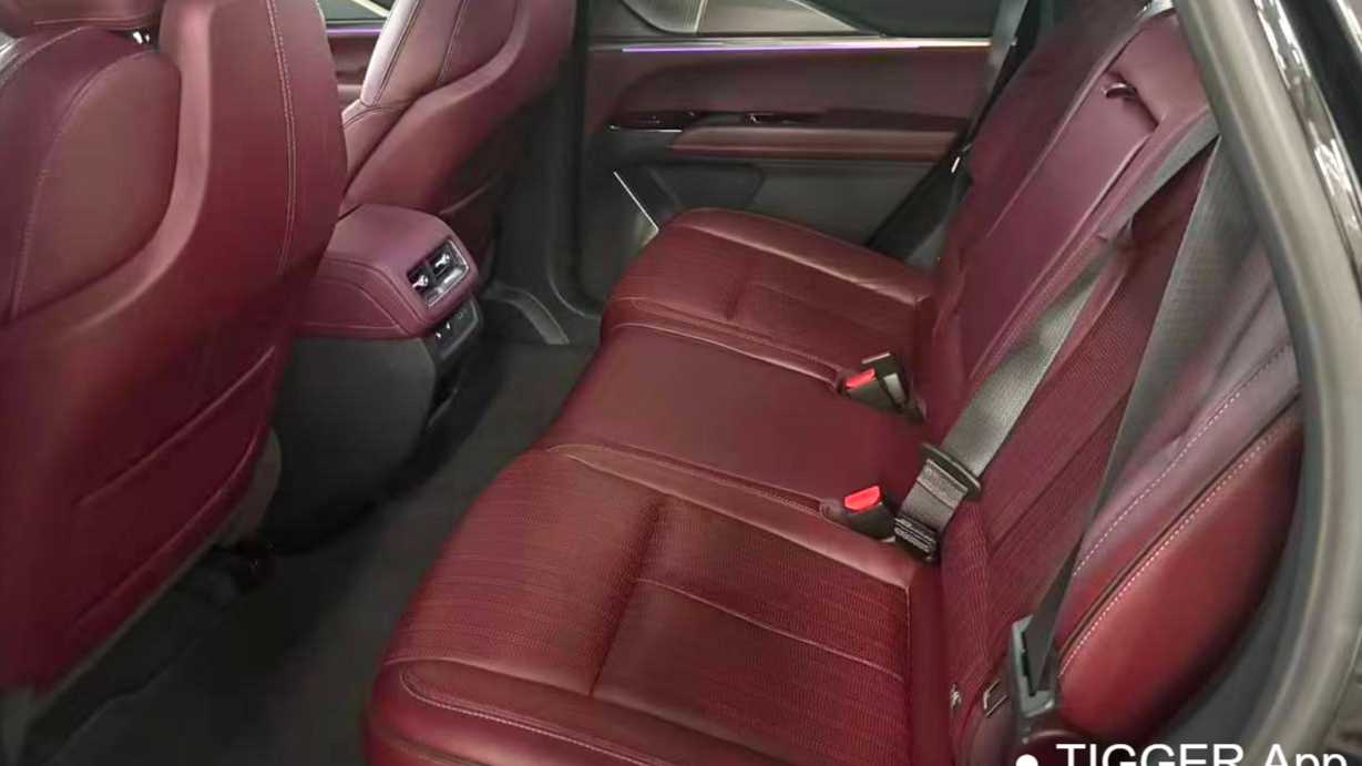 CADILLAC XT5 2025 2.0T Platinum Type