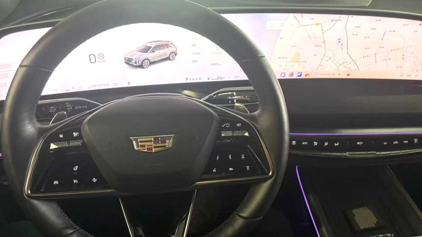 CADILLAC XT5 2025 2.0T Platinum Type