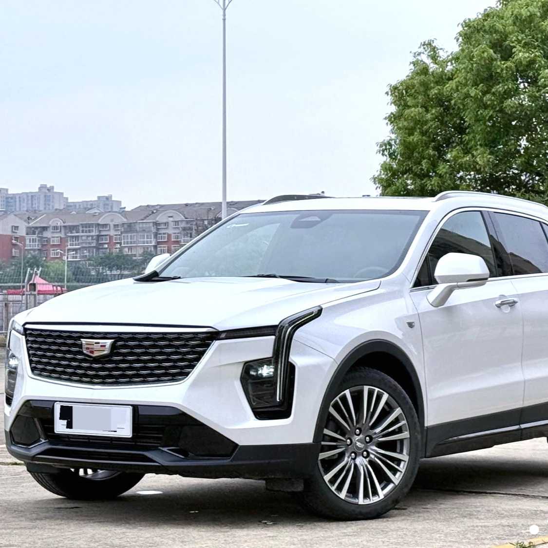 CADILLAC XT4 2025 28T two wheel drive luxury model Used Car