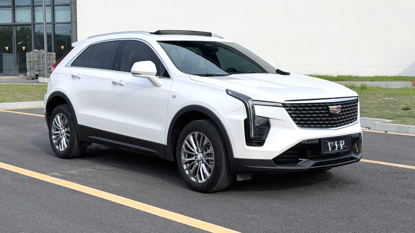 CADILLAC XT4 2024 28T two wheel drive luxury model