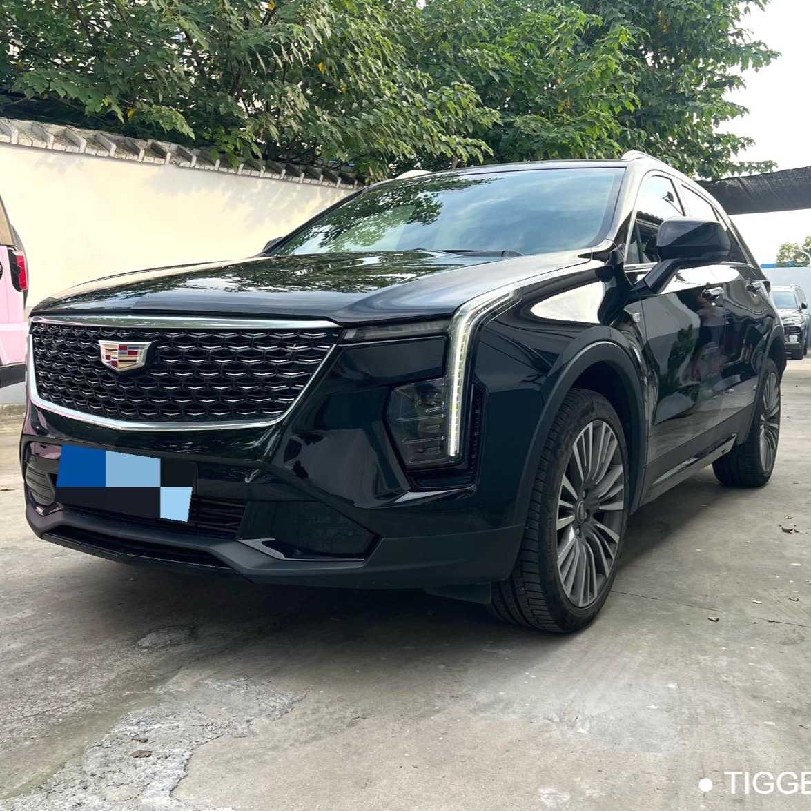 CADILLAC XT4 2024 28T two wheel drive luxury model Used Car