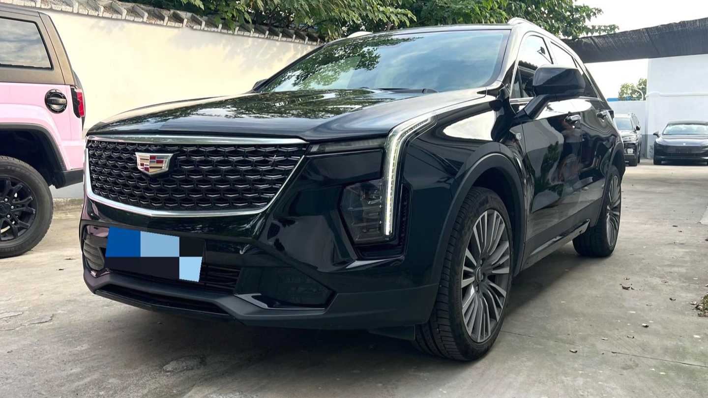CADILLAC XT4 2024 28T two wheel drive luxury model