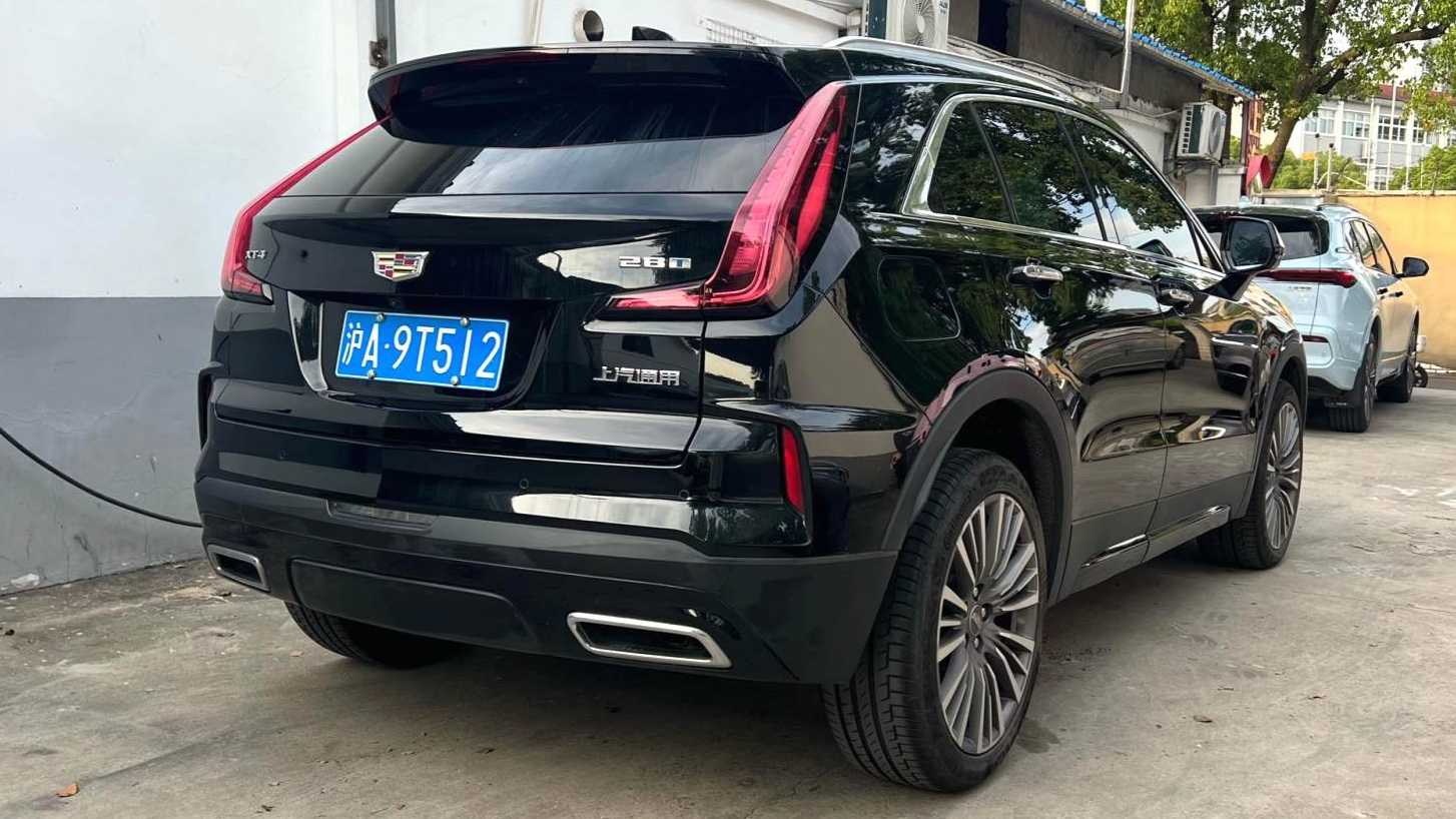 CADILLAC XT4 2024 28T two wheel drive luxury model