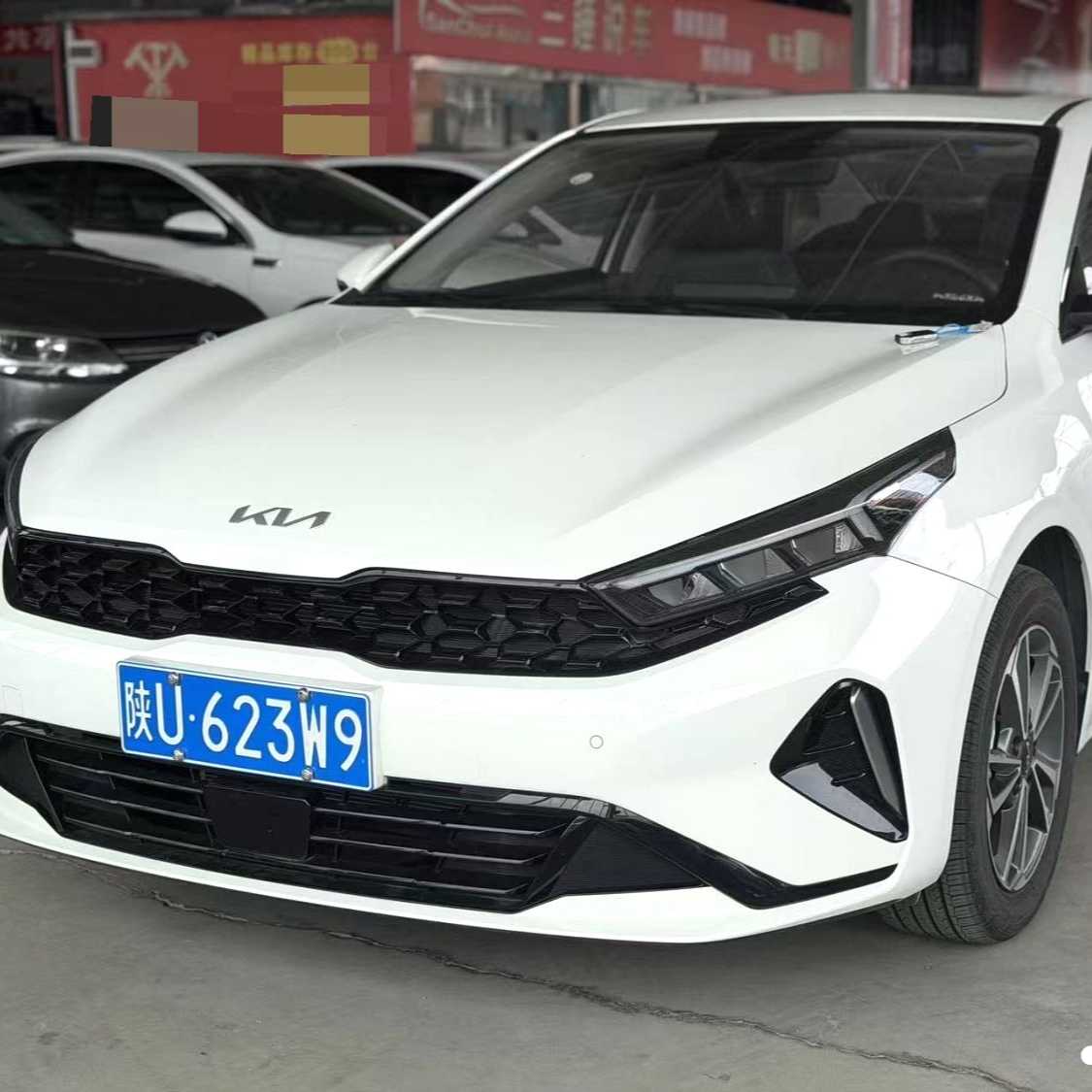 KIA K3 2023 1.5L CVT Luxury Edition Подержанный автомобиль