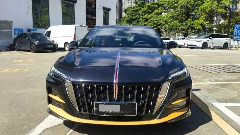 Hong Qi H6 2024 2.0T Zhishang Edition