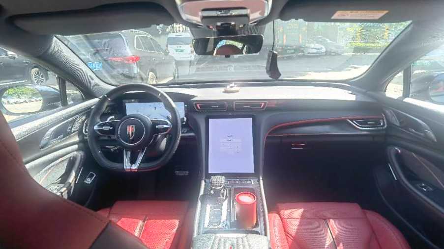 Hong Qi H6 2024 2.0T Zhishang Edition