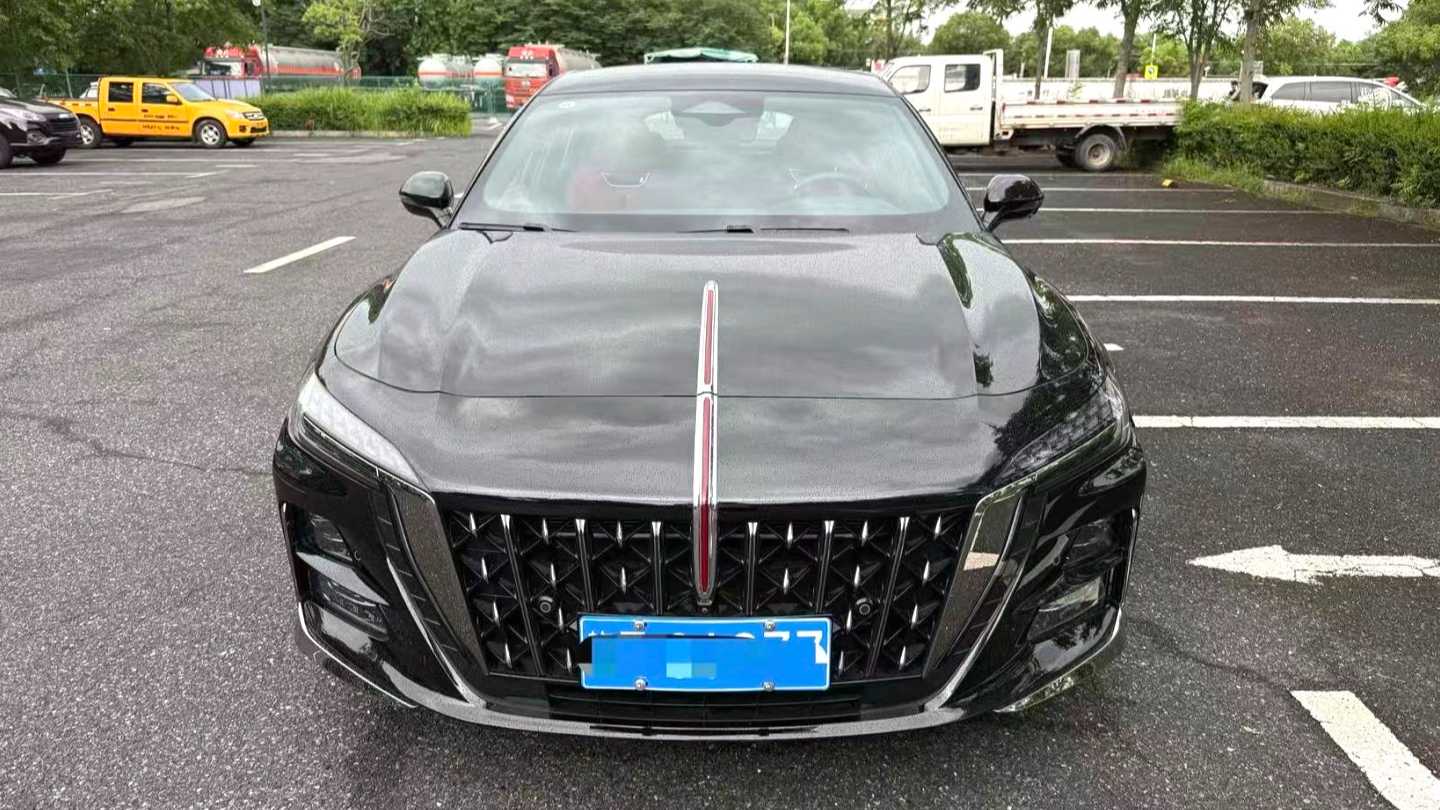 Hong Qi H6 2024 2.0T Zhishang Edition