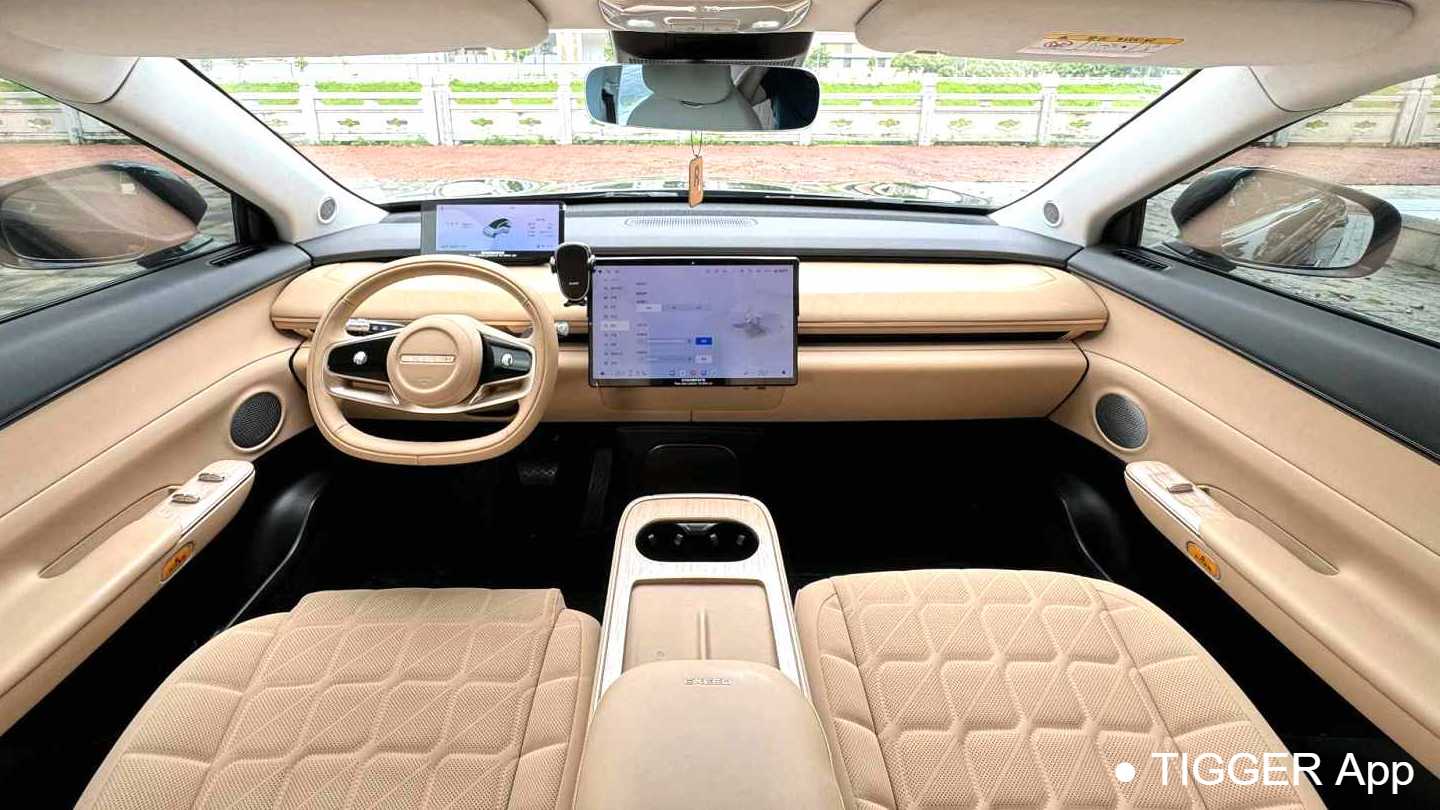 EXEED STERRA ET‌ 2024 Extended Range 200 Pro+