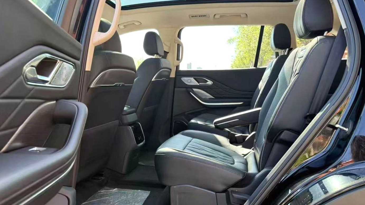 Hong Qi HS7 2024 2.0T PHEV four-wheel drive Qichang Edition 6-seater