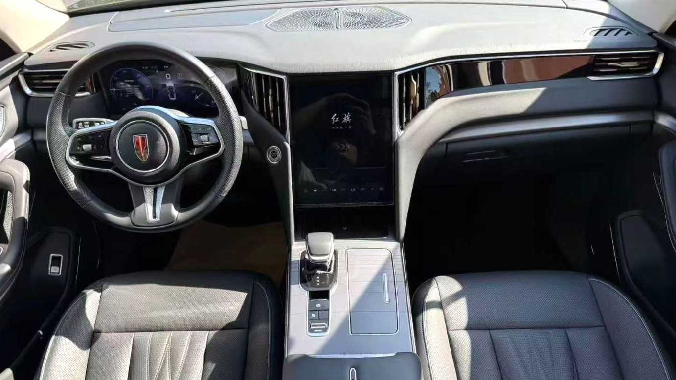 Hong Qi HS7 2024 2.0T PHEV four-wheel drive Qichang Edition 6-seater
