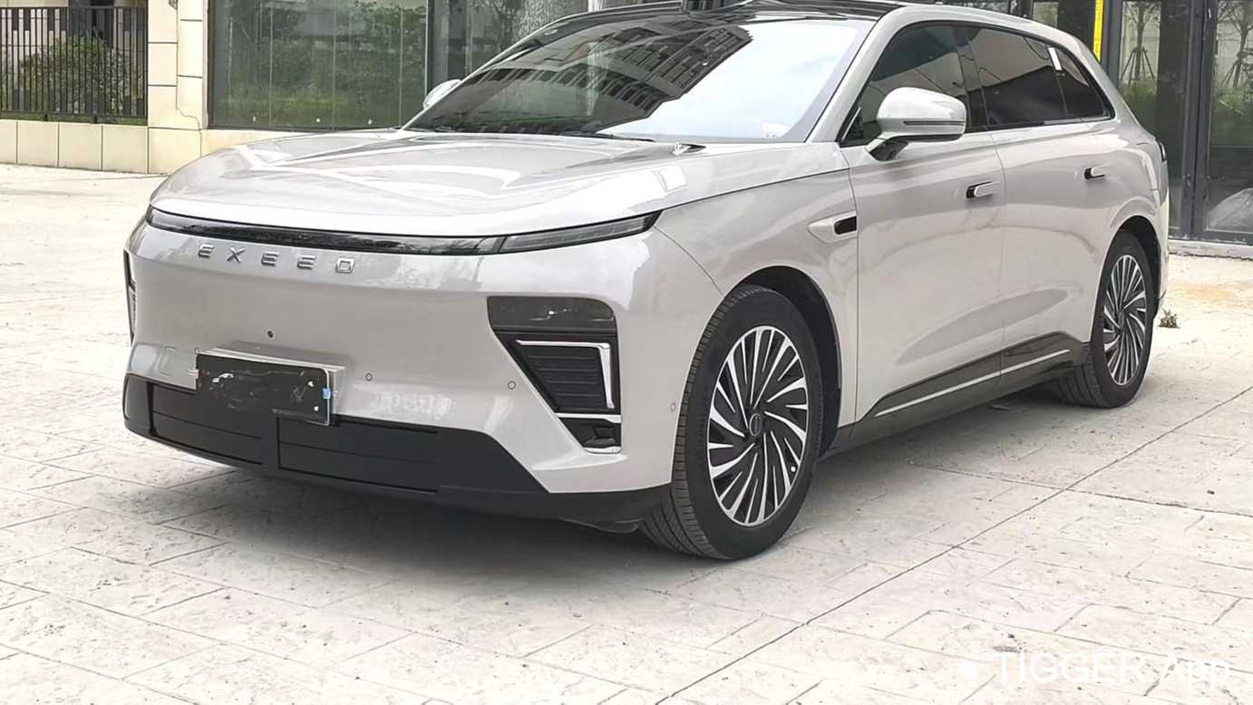 EXEED STERRA ET‌ 2025 Extended Range 240 Max 4WD