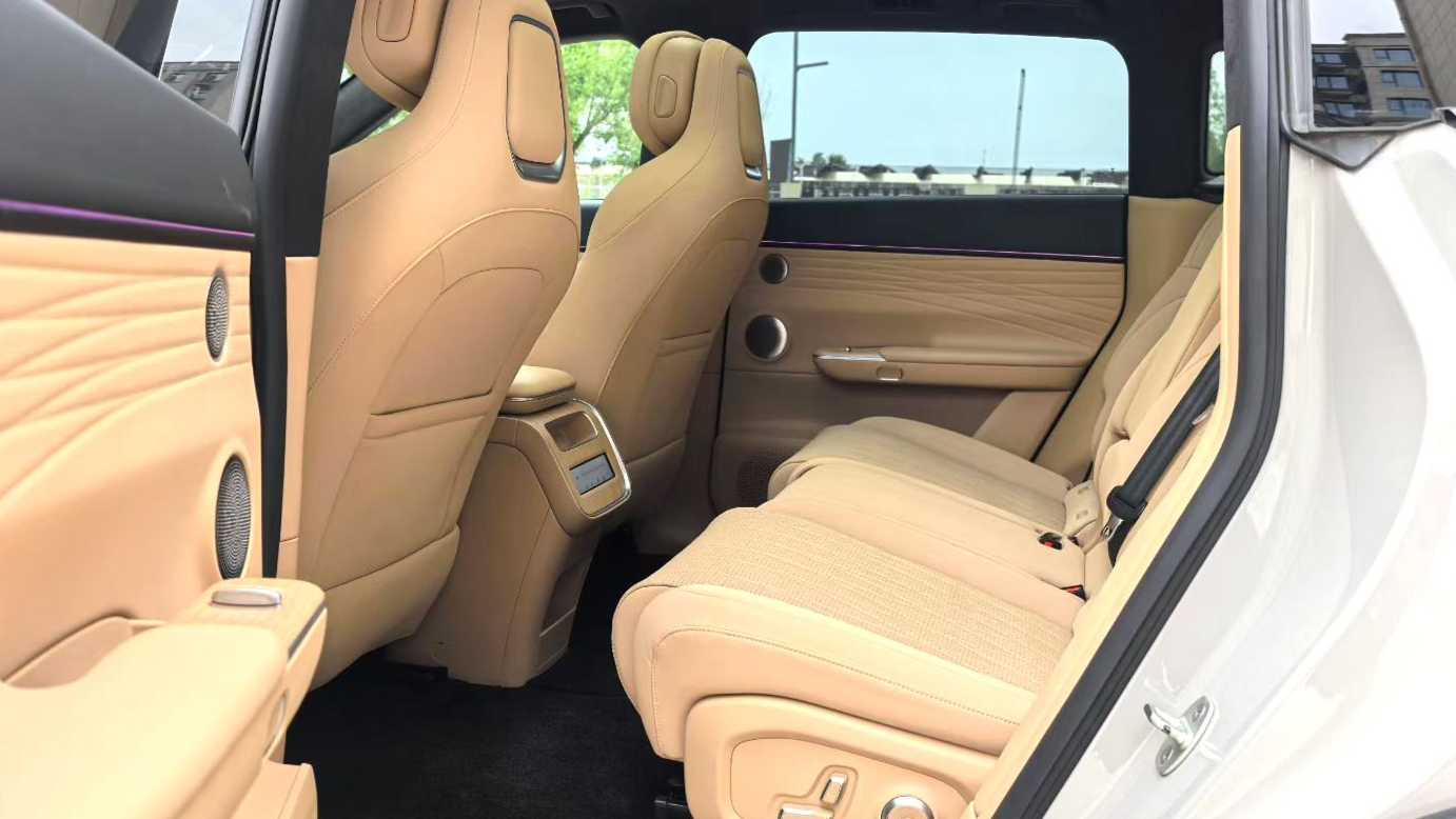 EXEED STERRA ET‌ 2025 Extended Range 240 Max 4WD