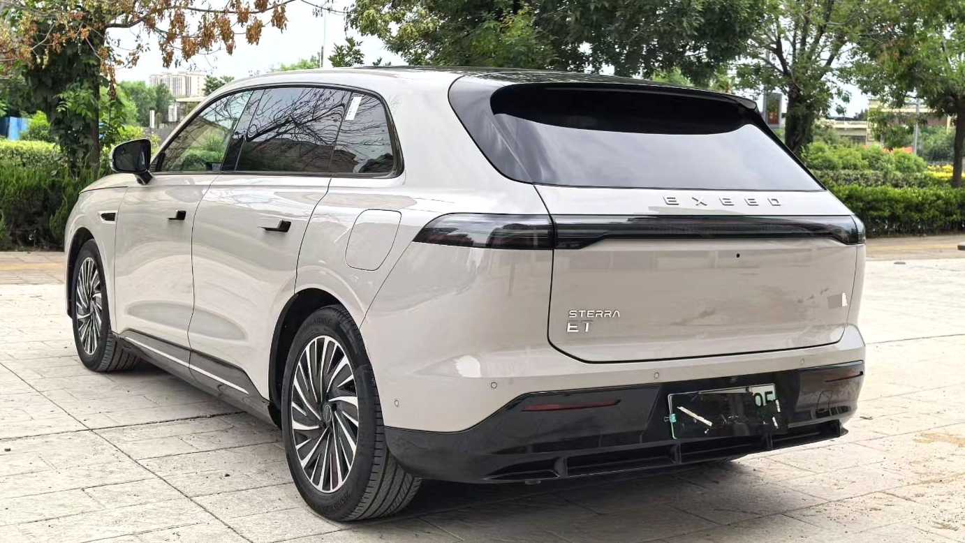 EXEED STERRA ET‌ 2025 Extended Range 240 Max 4WD