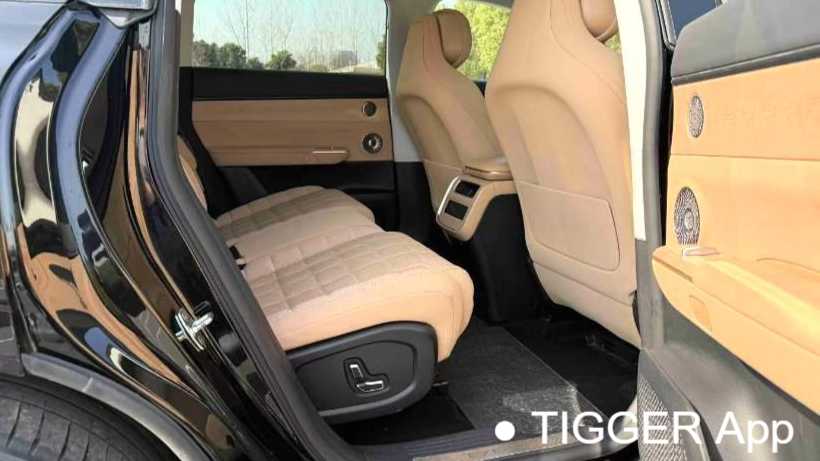 EXEED STERRA ET‌ 2025 Extended range 240 Max four-wheel drive urban assisted driving